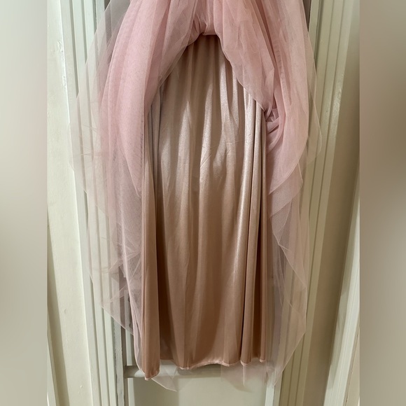 Hipster Row Pink Tulle Skirt - Picture 2 of 4